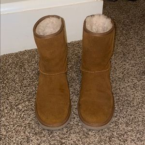 Kookaburra by UGG boots